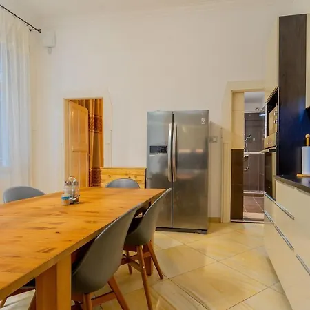 Apartment Efad Lux 2 Beautiful For Groups