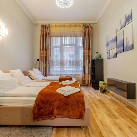 Apartment Efad Lux 2 Beautiful For Groups Budapest