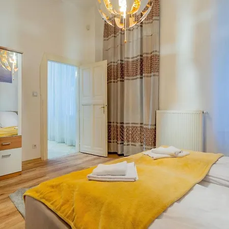 Efad Lux 2 Beautiful For Groups * Budapest