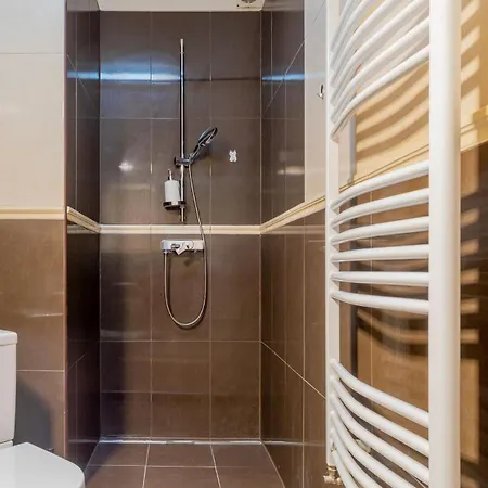 Efad Lux 2 Beautiful For Groups Apartment